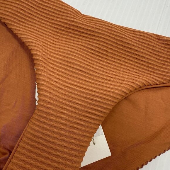 L Space Women's Ribbed Sandy Classic Bikini Bottom Size Small - Picture 3 of 7